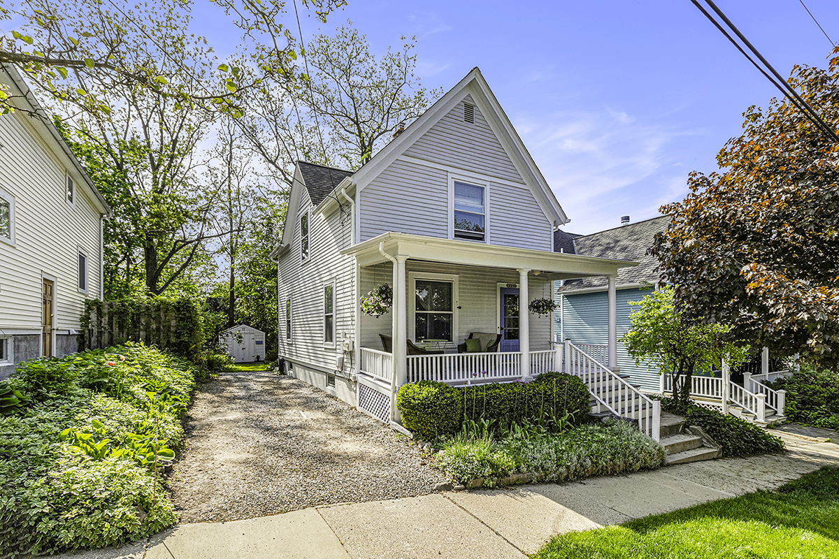 Charming Old West Side Home!